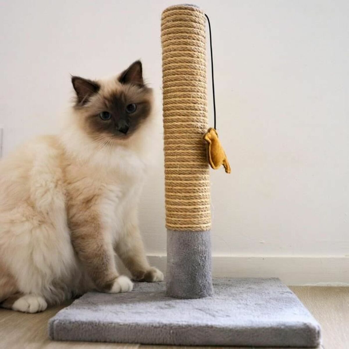 Kratzbaum für Katzen Tyrol – Kratzbaum Katzen | MONTE PETS